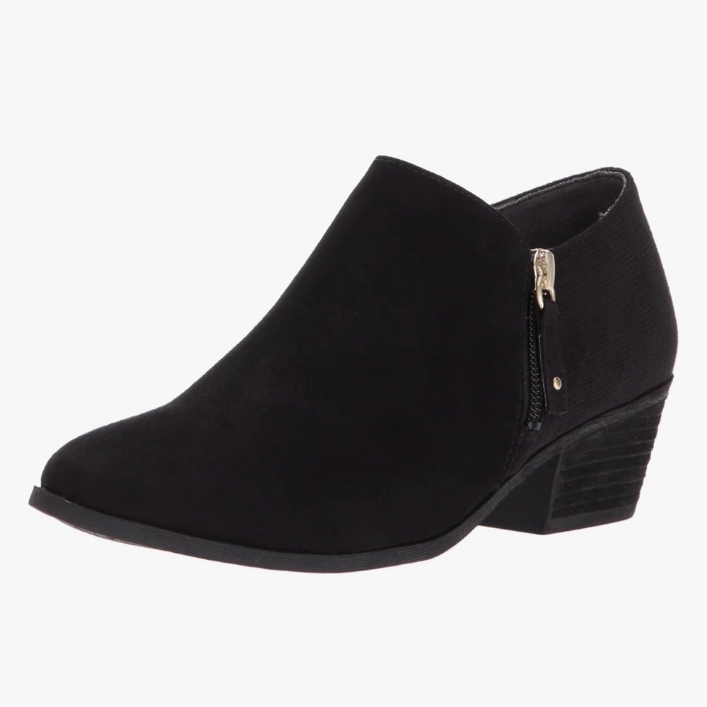 Dr. Scholl’s Women’s Ankle Bootie, Size 8 Wide